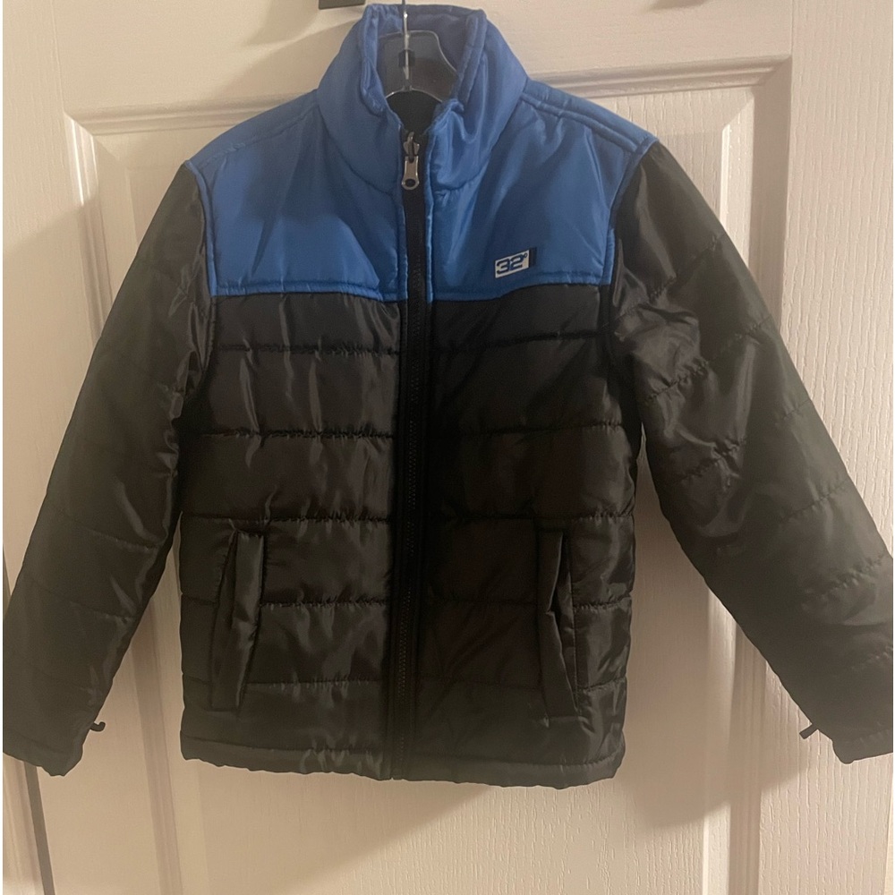 32 Degrees Weatherproof Blue and black Puffer  Jacket size 7